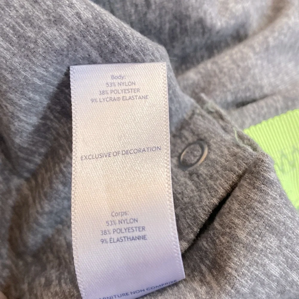 (A4) Ivivva By Lululemon Village Chill Scarf Snap Infinity Gray‎ Green One Size